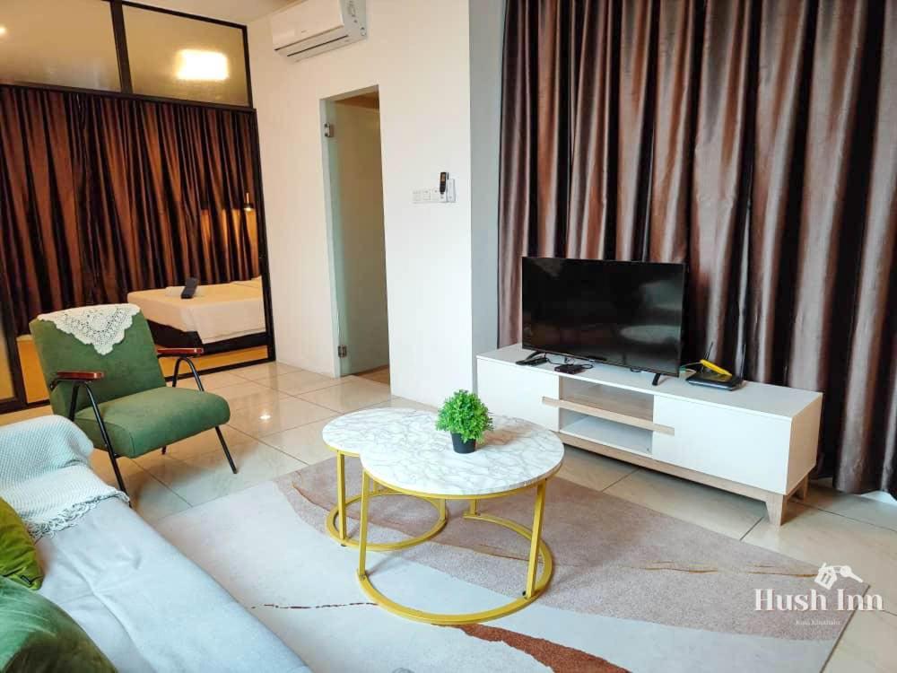 Hush Inn At Itcc Manhattan Suites โกตาคินาบาลู ภายนอก รูปภาพ
